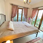 Kleo Mediterranean Garden Complex Apartman