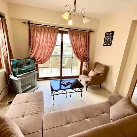 Kleo Mediterranean Complex Apartment