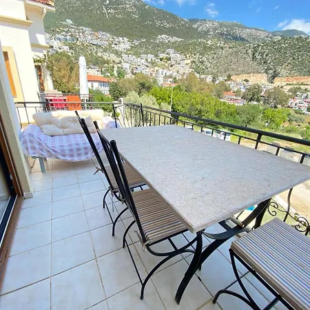 Kleo Mediterranean Garden Complex Apartman