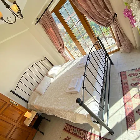 Kleo Mediterranean Garden Complex Apartman *