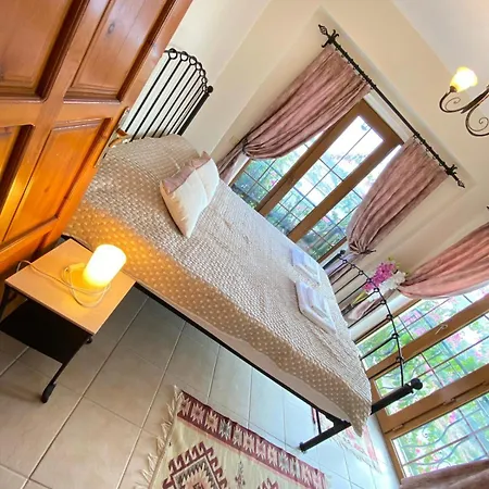Kleo Mediterranean Complex Apartment *